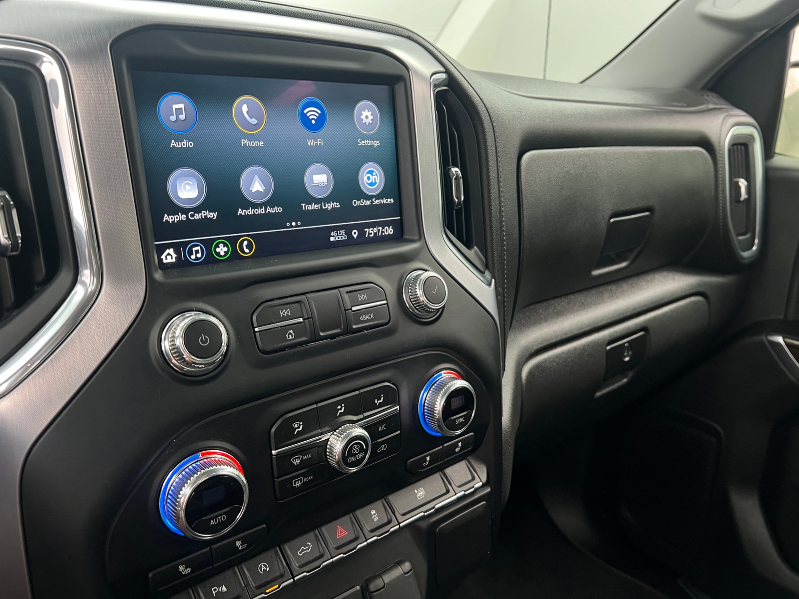 Thumbnail: 2022 GMC Sierra 1500 - 4