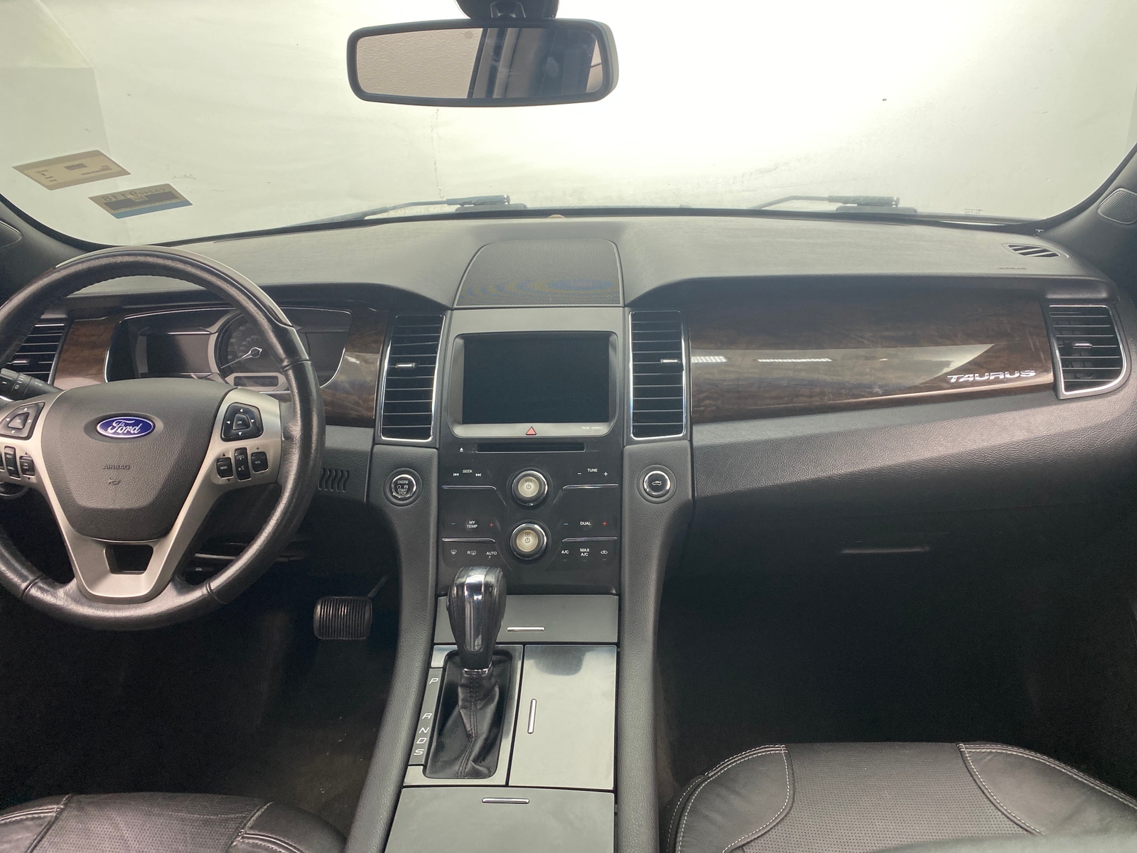 Thumbnail: 2015 Ford Taurus - 2