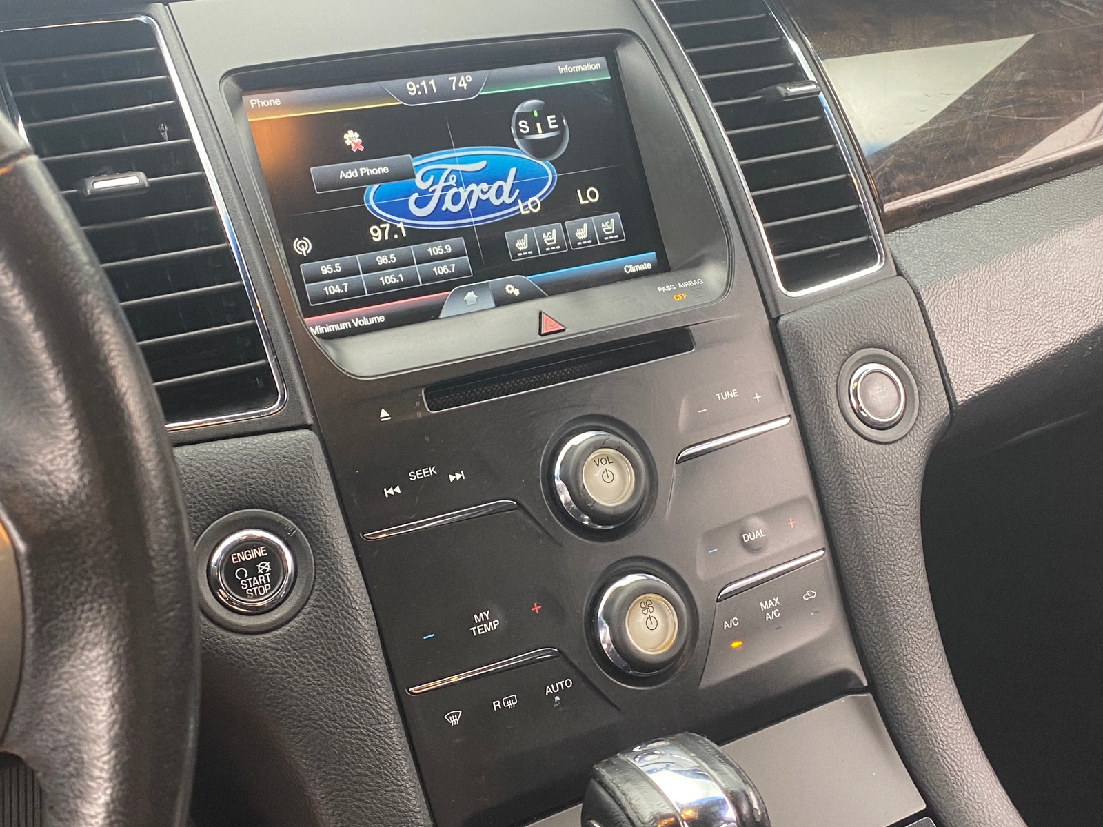 Thumbnail: 2015 Ford Taurus - 3