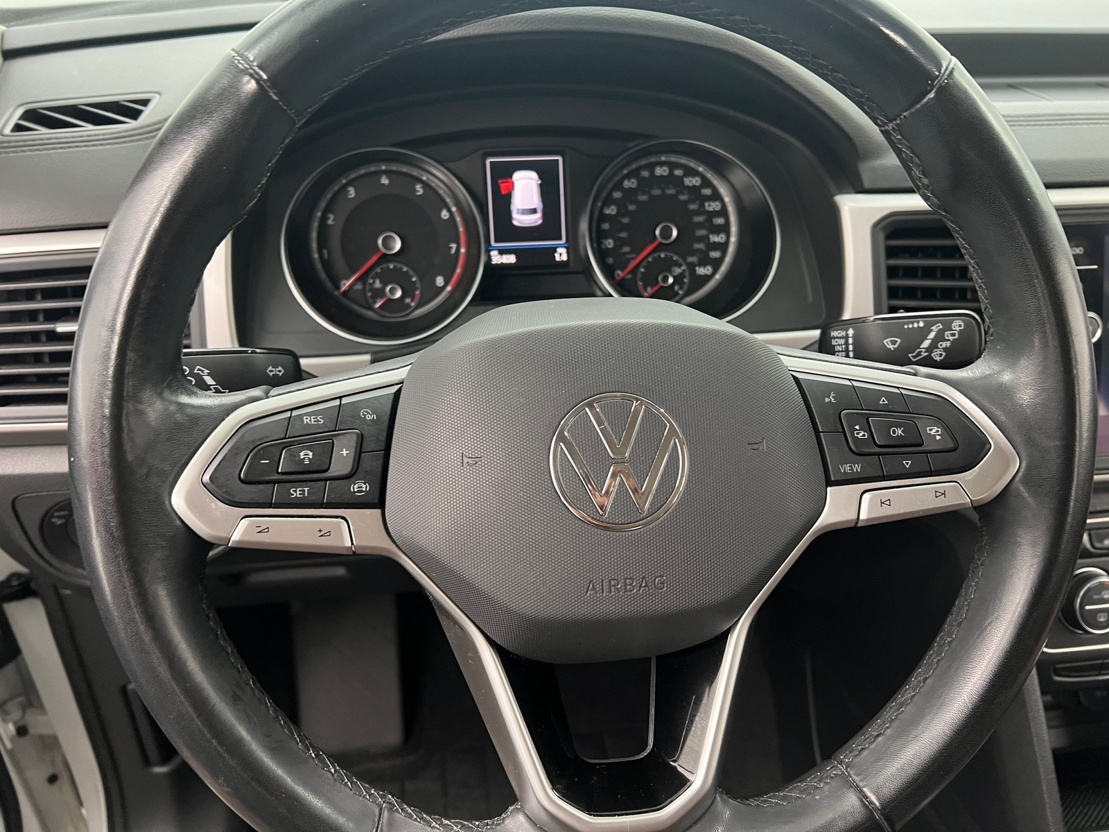 Thumbnail: 2021 Volkswagen Atlas - 4