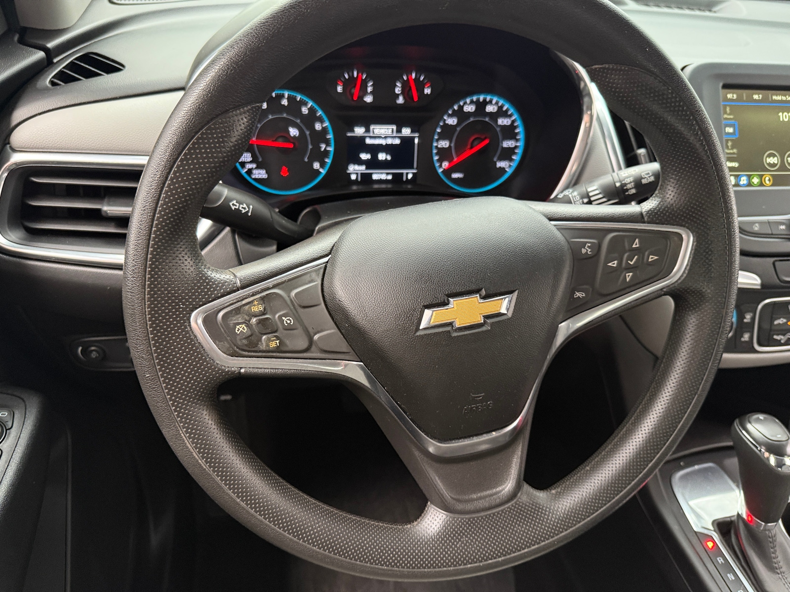 Thumbnail: 2019 Chevrolet Equinox - 5
