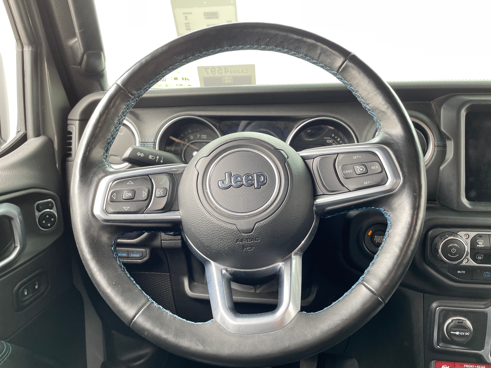 Thumbnail: 2022 Jeep Wrangler - 4
