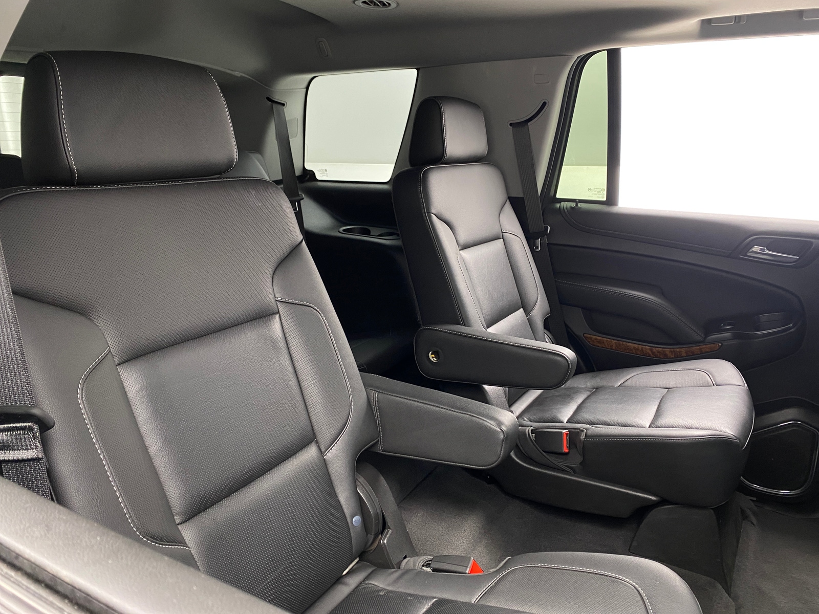 Thumbnail: 2020 Chevrolet Tahoe - 5