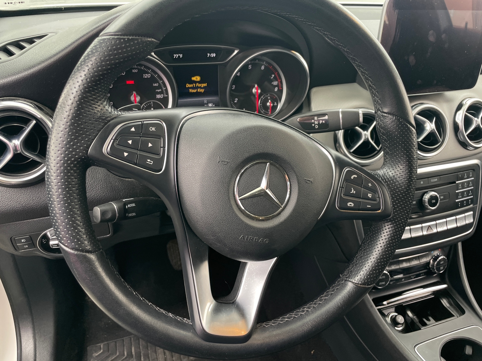 Thumbnail: 2019 Mercedes-Benz GLA - 4