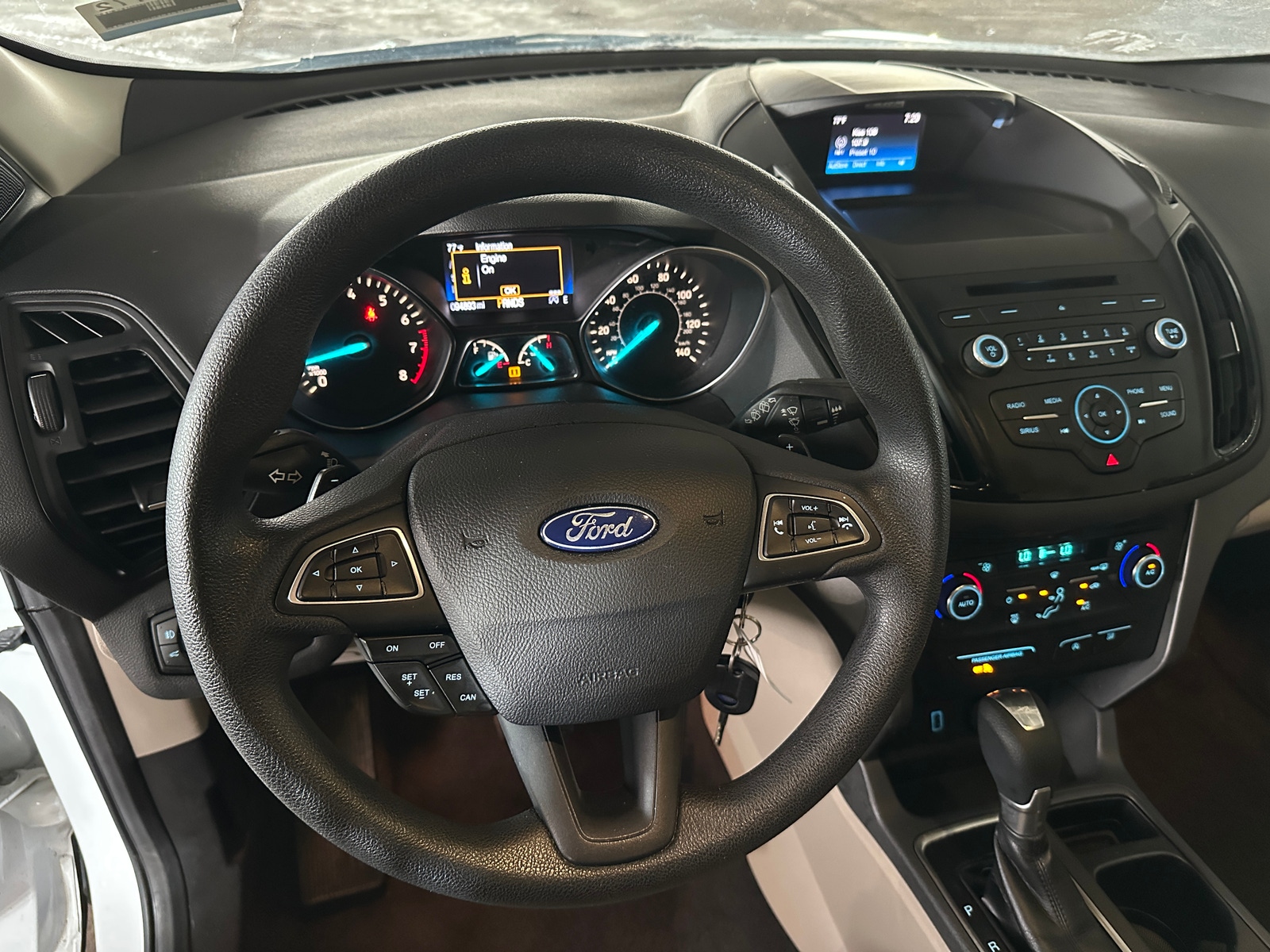 Thumbnail: 2017 Ford Escape - 5