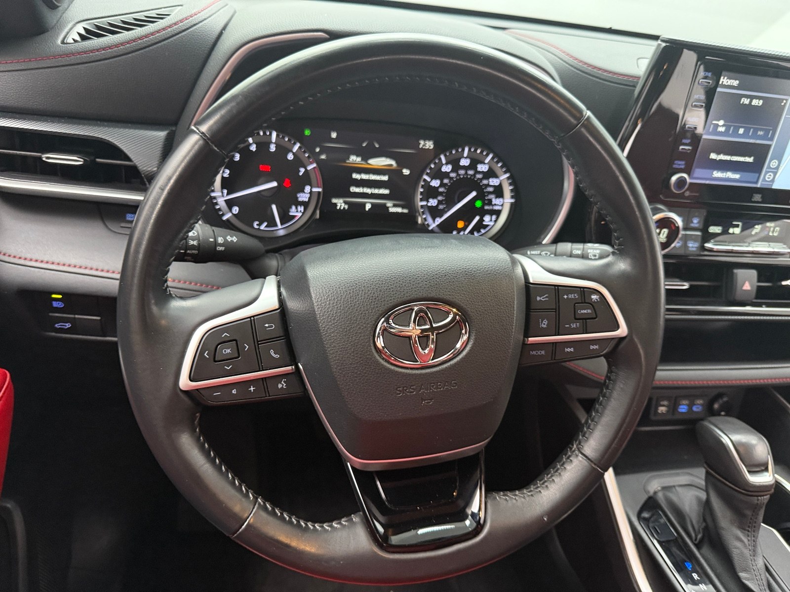 Thumbnail: 2022 Toyota Highlander - 4