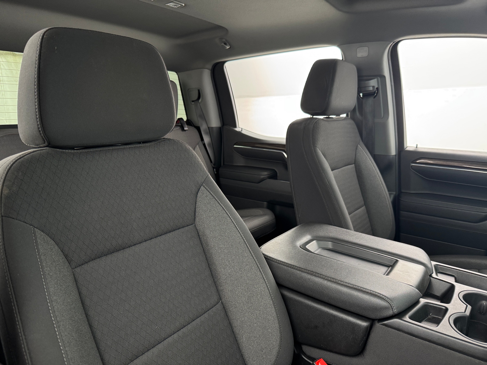 Thumbnail: 2024 Chevrolet Silverado 1500 - 2
