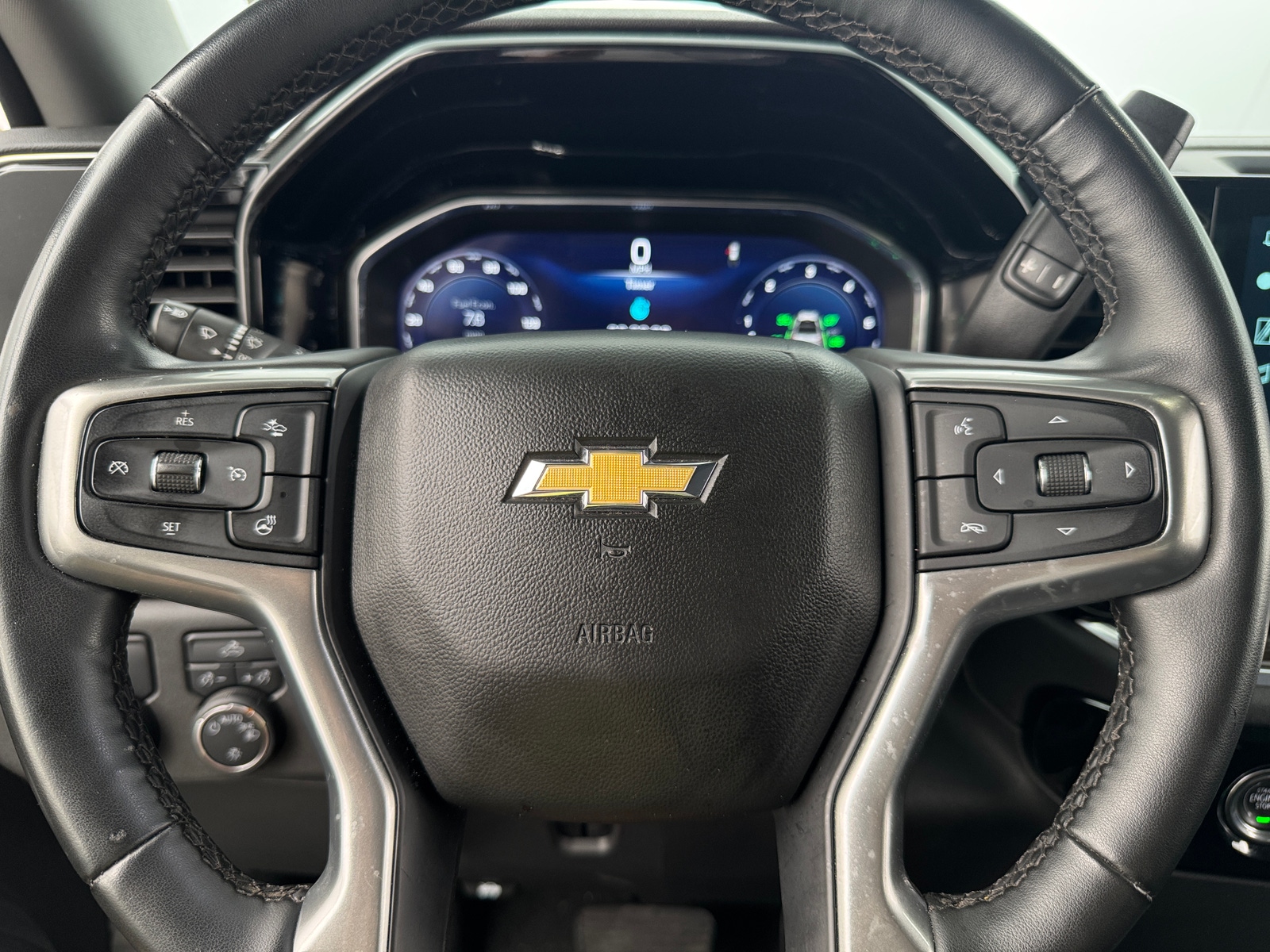 Thumbnail: 2024 Chevrolet Silverado 1500 - 5