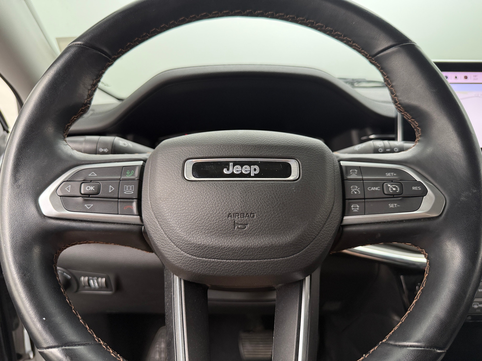 Thumbnail: 2022 Jeep Compass - 4