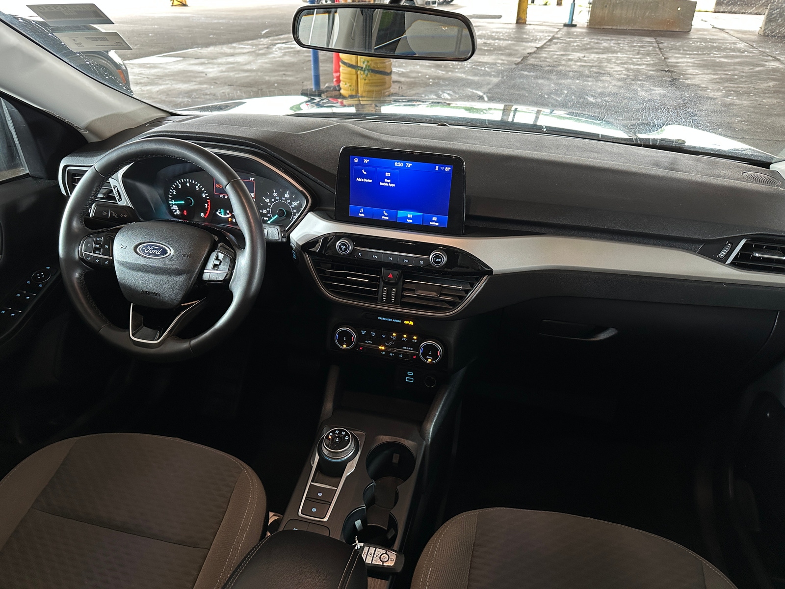 Thumbnail: 2022 Ford Escape - 3