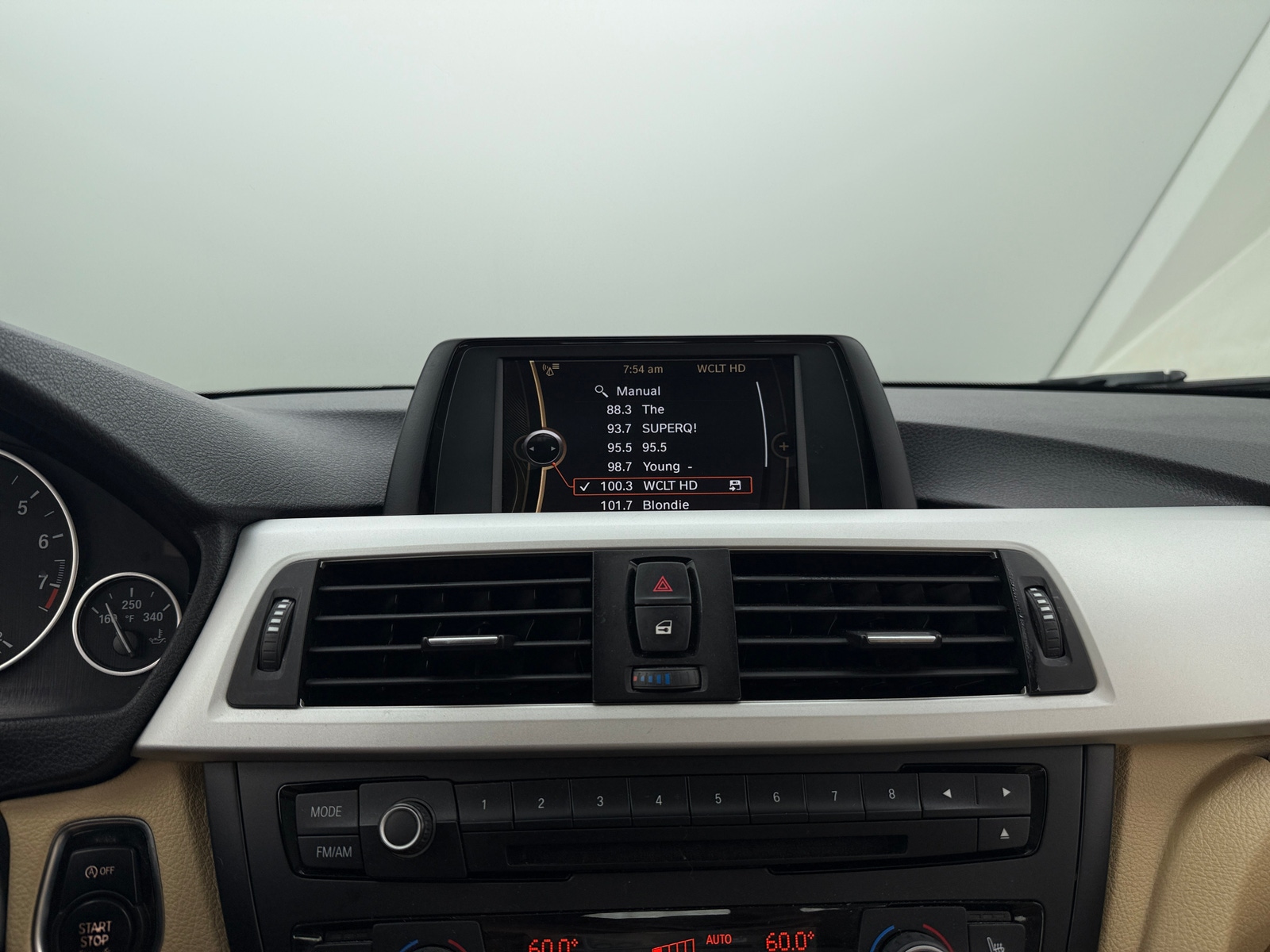 Thumbnail: 2013 BMW 3 Series - 3