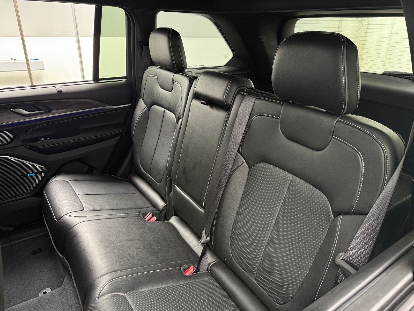 Thumbnail: 2023 Jeep Grand Cherokee - 5