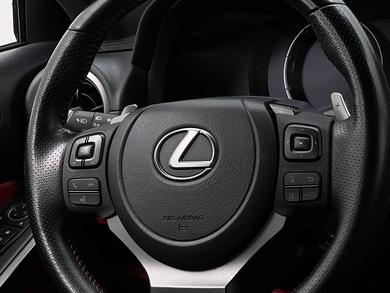 Thumbnail: 2021 Lexus IS - 4
