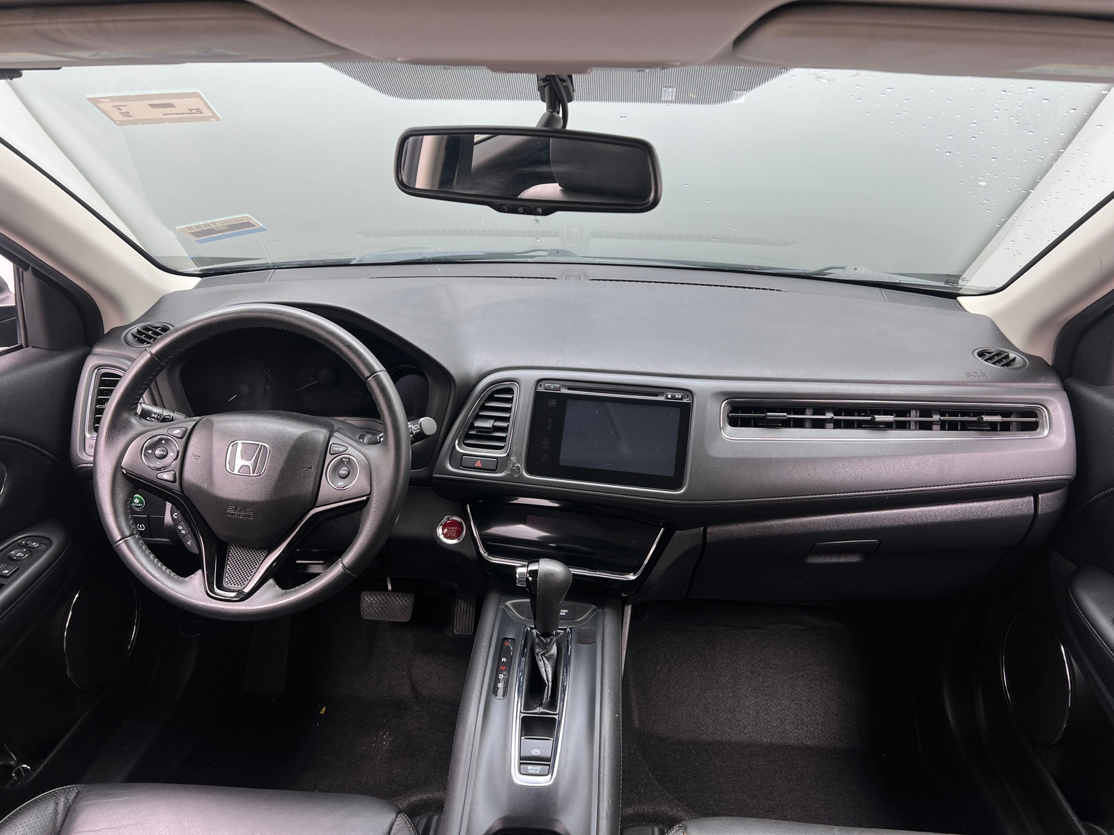 Thumbnail: 2017 Honda HR-V - 2