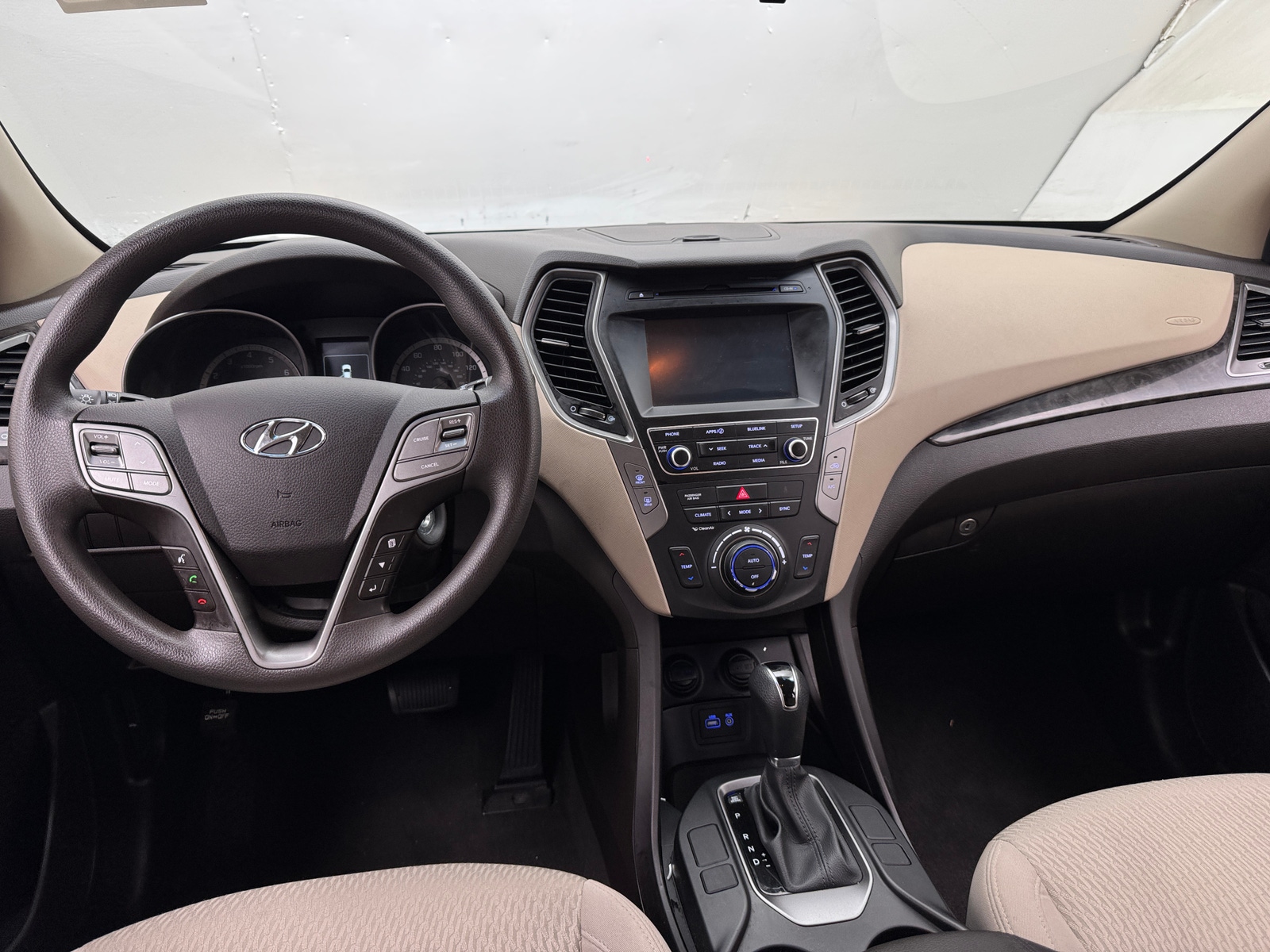 Thumbnail: 2017 Hyundai Santa Fe - 3