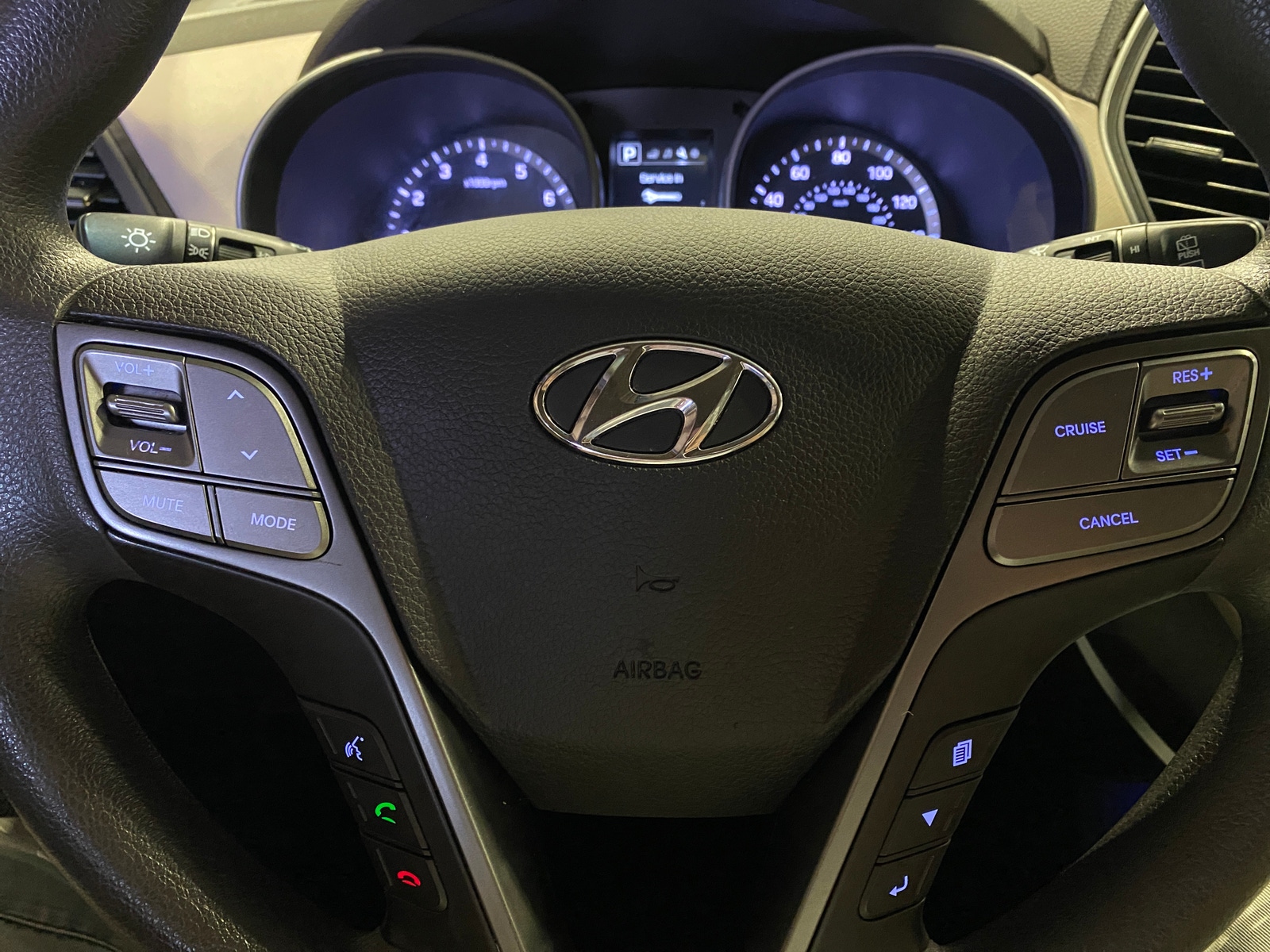 Thumbnail: 2017 Hyundai Santa Fe - 5