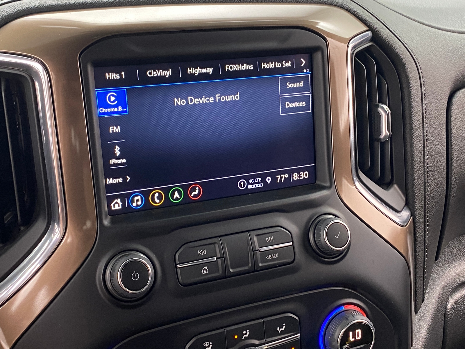 Thumbnail: 2022 Chevrolet Silverado 1500 - 3
