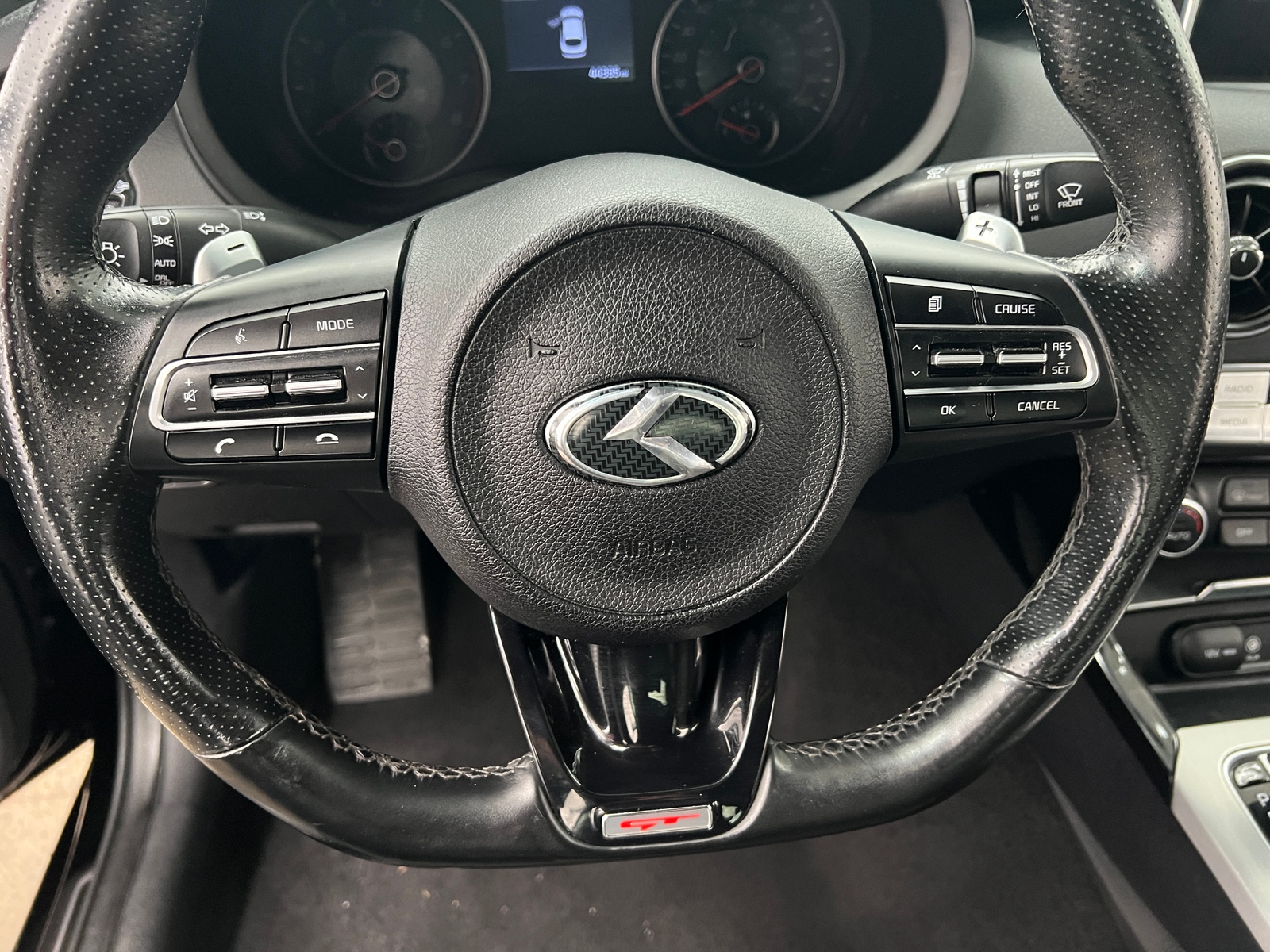 Thumbnail: 2019 Kia Stinger - 4