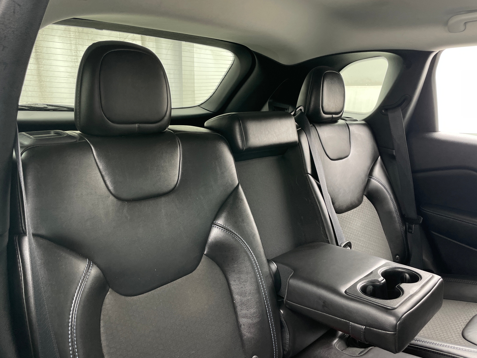 Thumbnail: 2019 Jeep Cherokee - 6