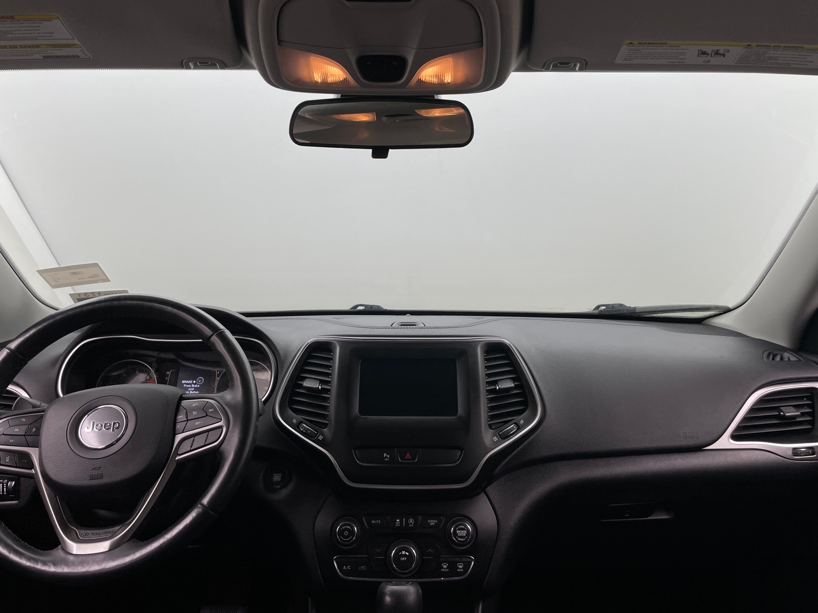 Thumbnail: 2019 Jeep Cherokee - 3