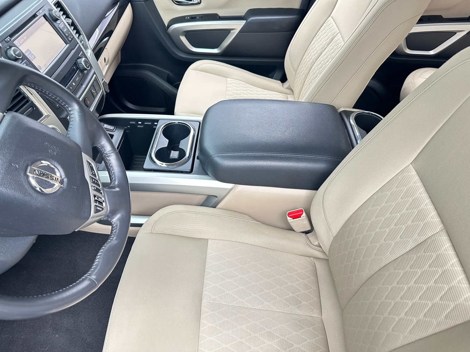 Thumbnail: 2018 Nissan Titan - 2