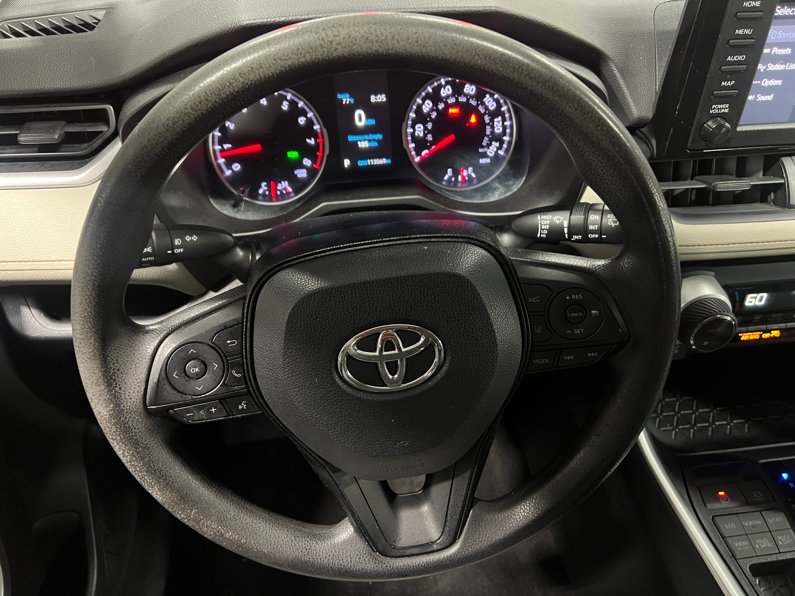 Thumbnail: 2019 Toyota RAV4 - 5