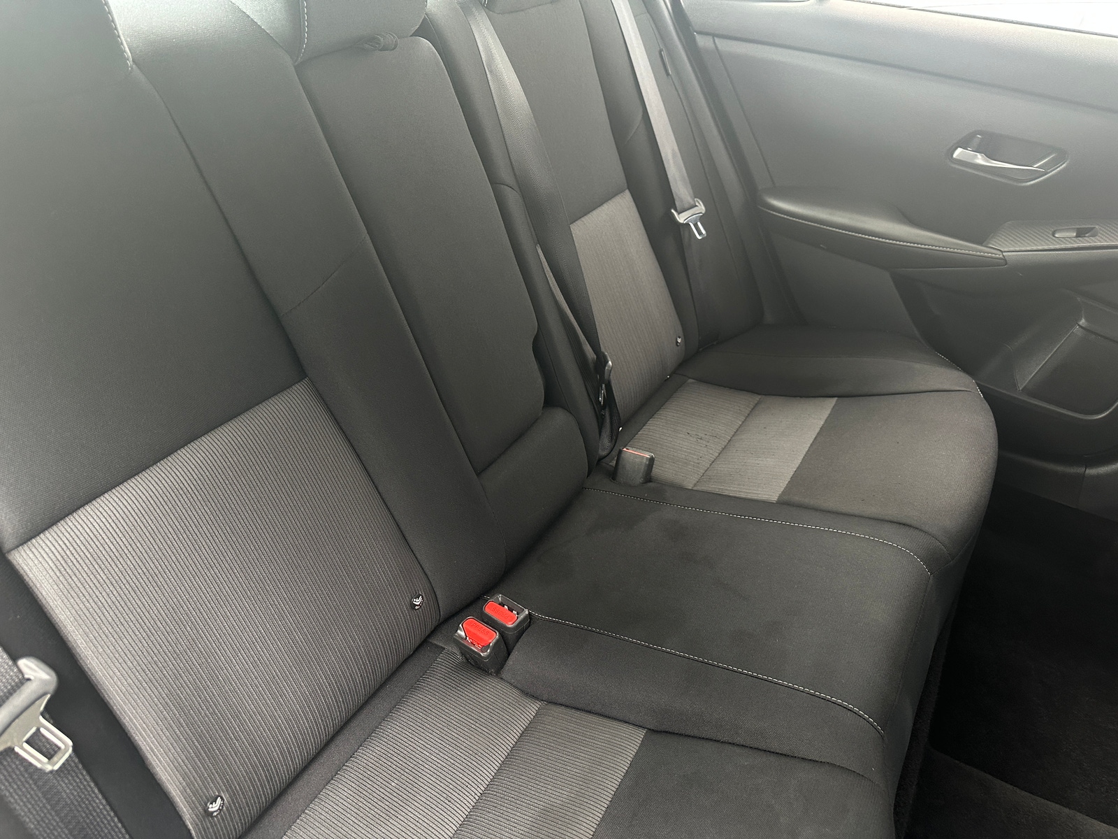 Thumbnail: 2021 Nissan Sentra - 6