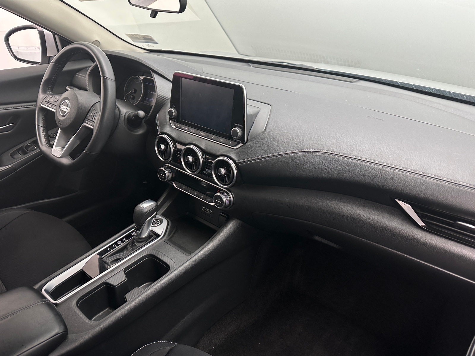 Thumbnail: 2021 Nissan Sentra - 3