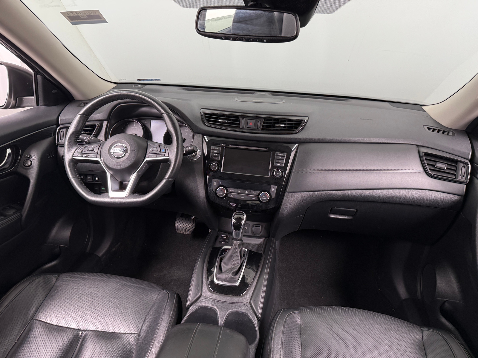 Thumbnail: 2020 Nissan Rogue - 2