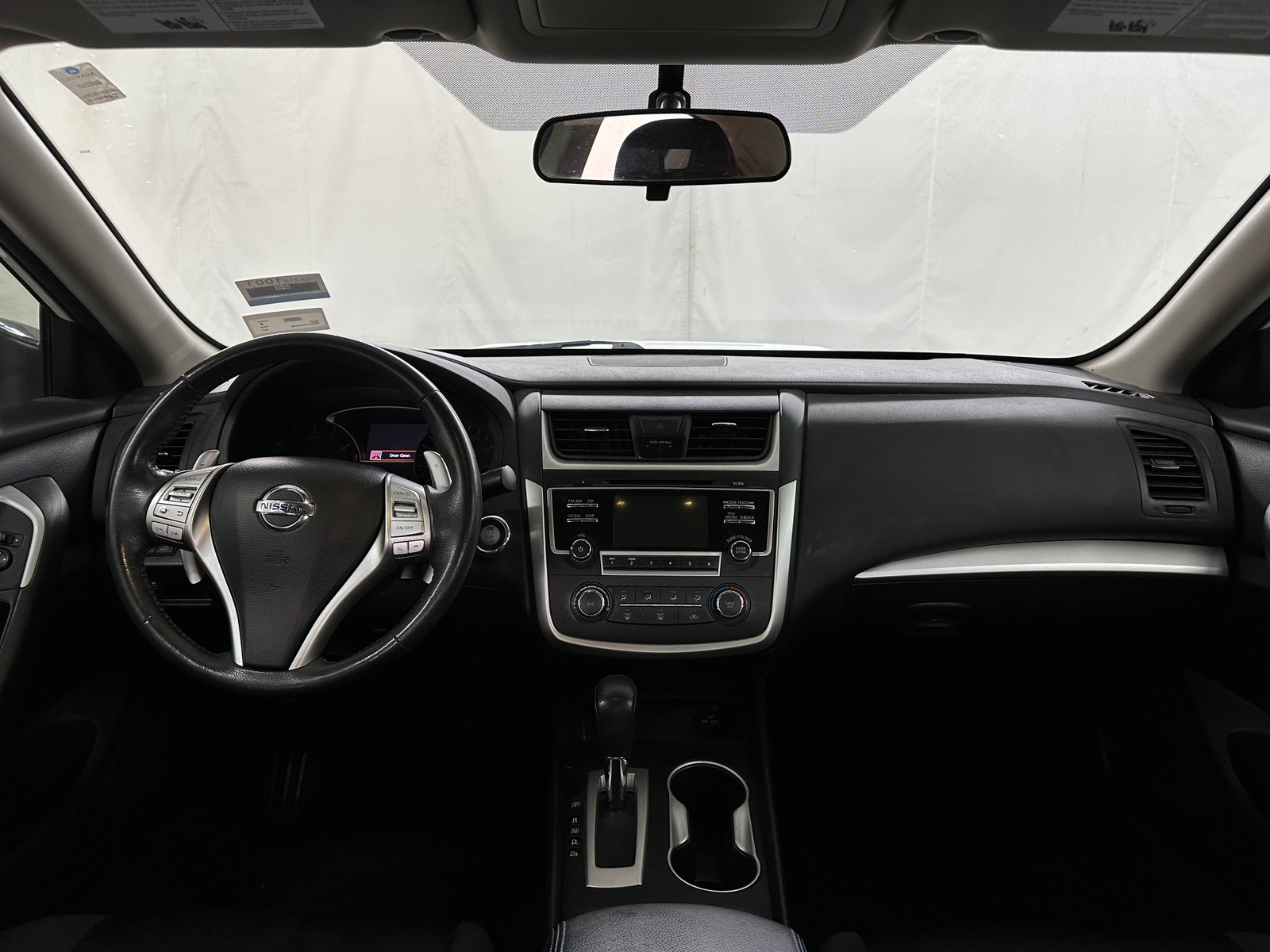 Thumbnail: 2017 Nissan Altima - 3