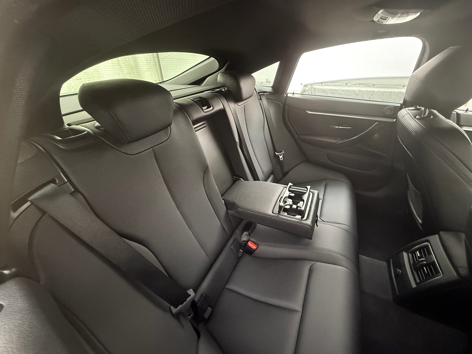 Thumbnail: 2016 BMW 4 Series - 6