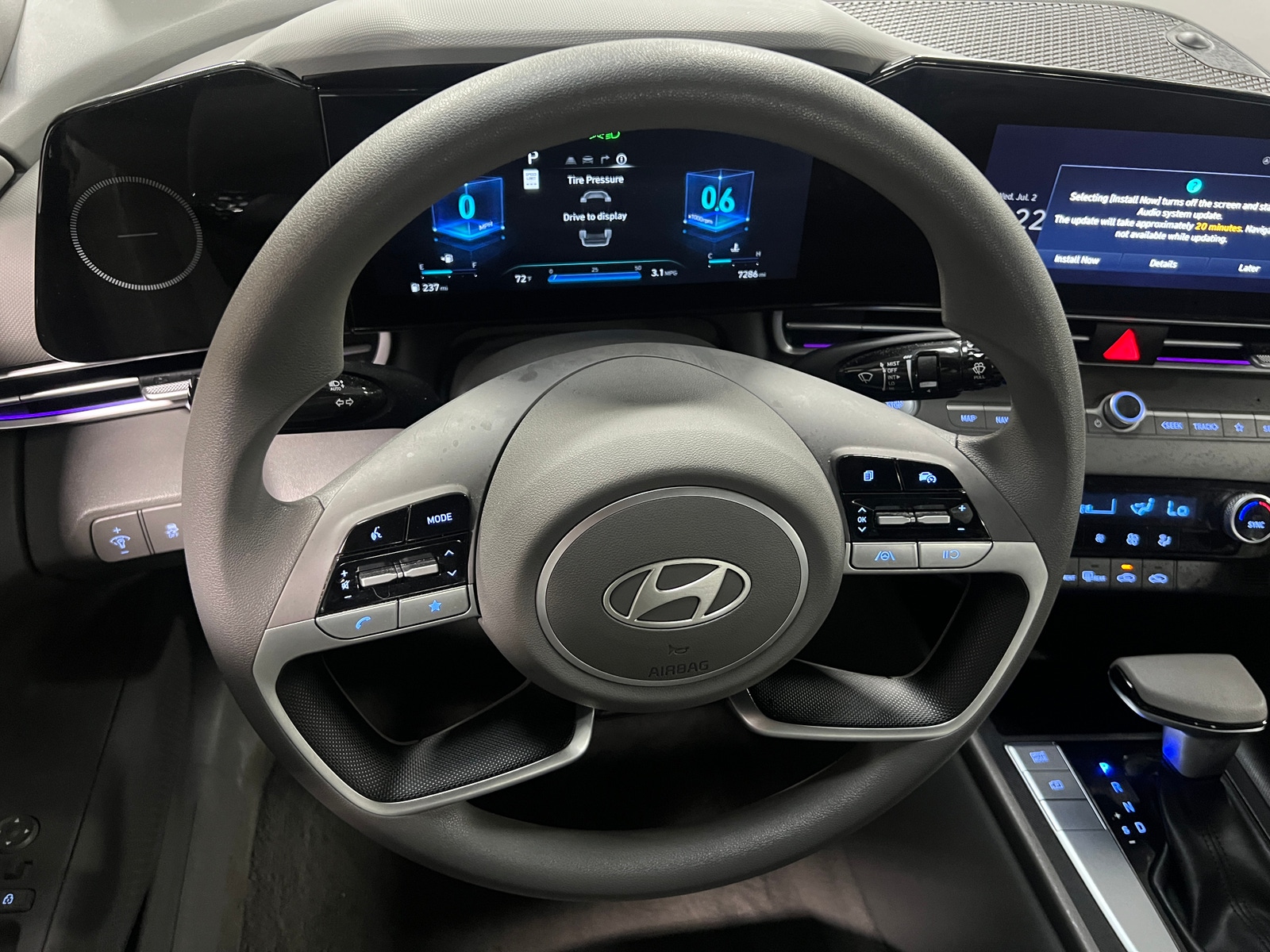 Thumbnail: 2024 Hyundai Elantra - 5