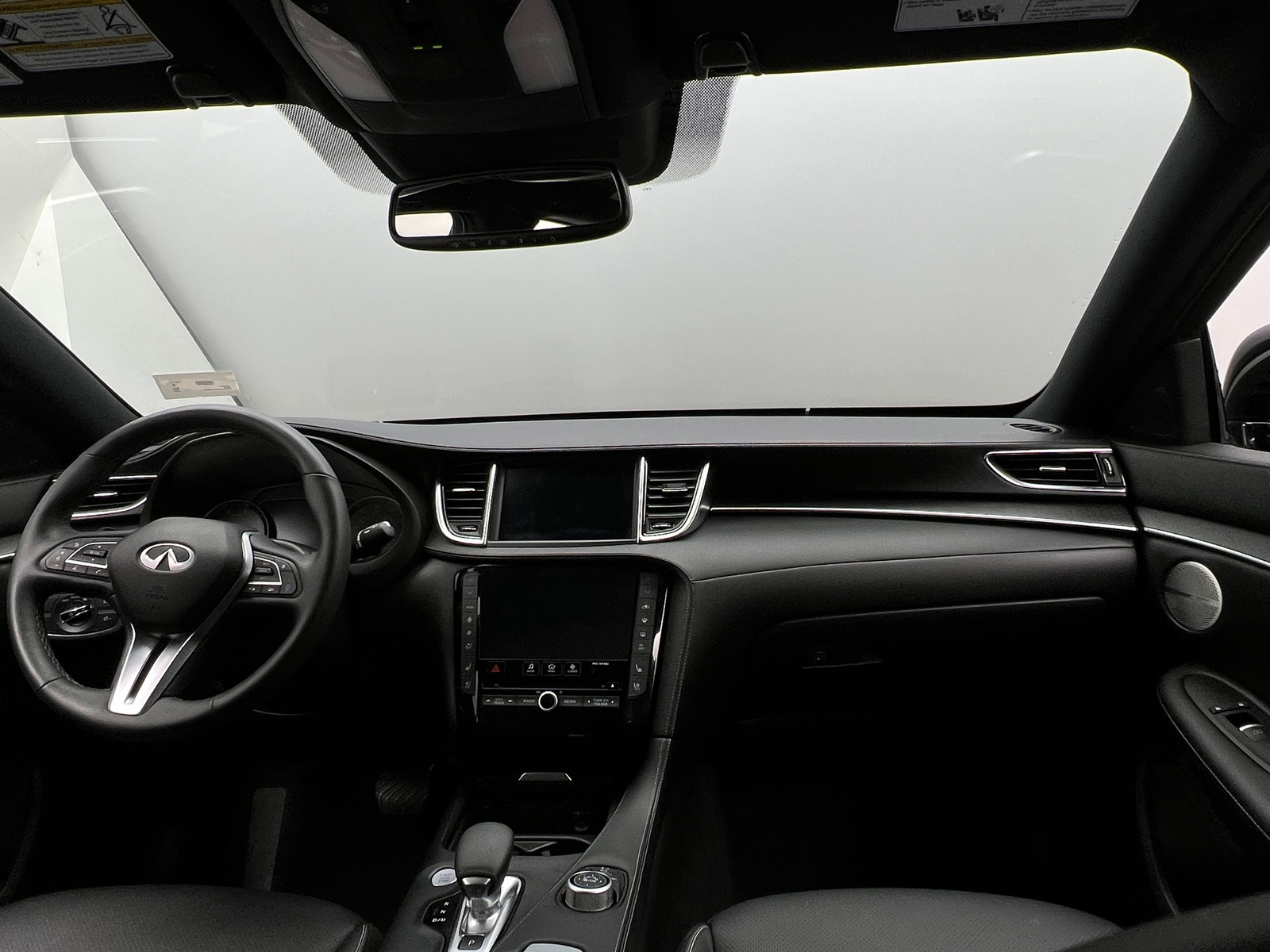 Thumbnail: 2022 INFINITI QX55 - 3