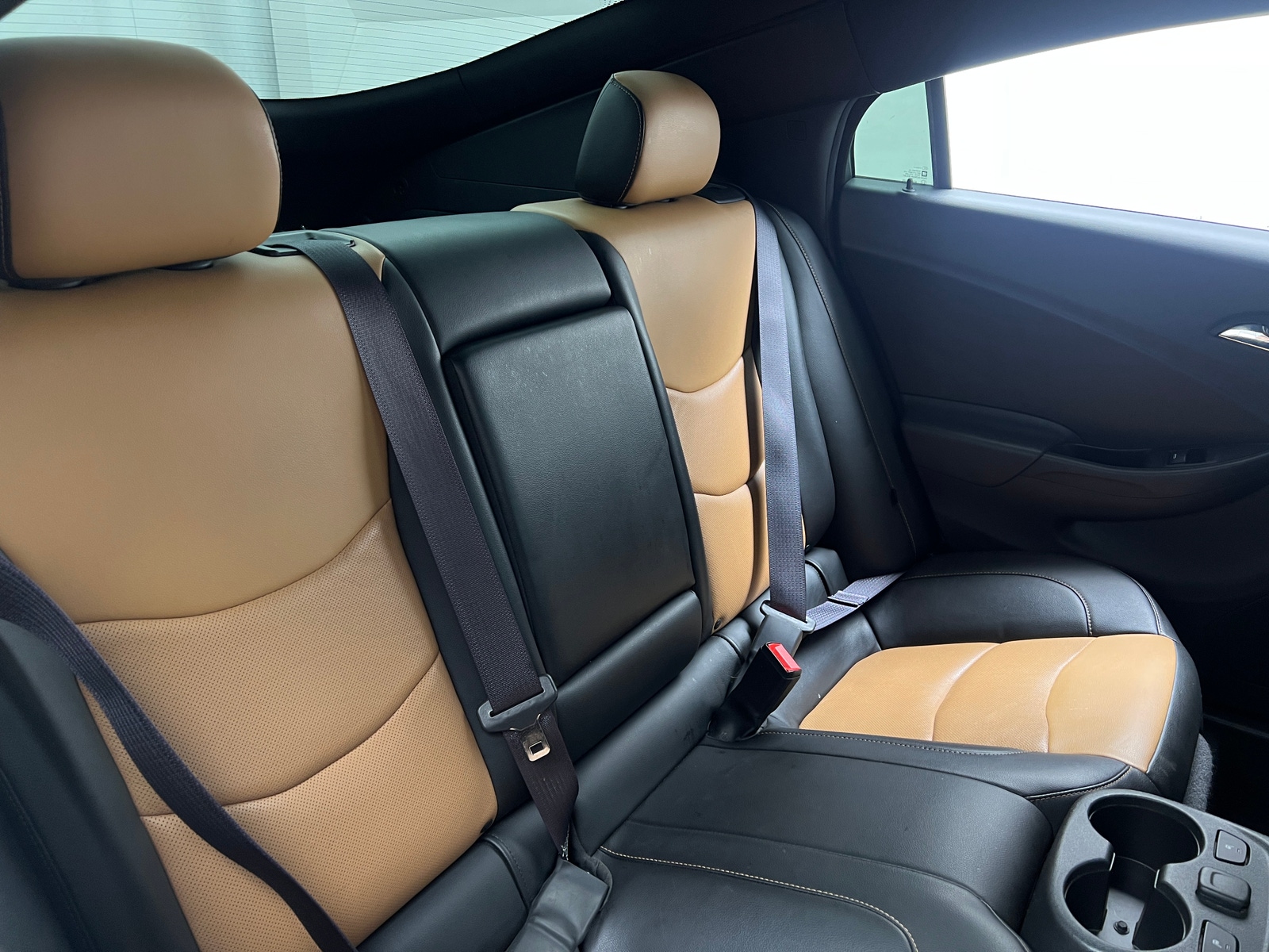 Thumbnail: 2017 Chevrolet Volt - 5