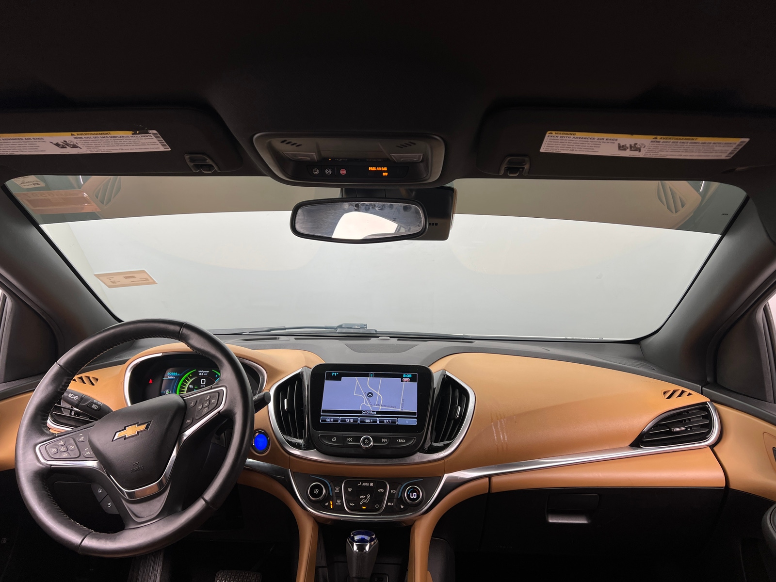 Thumbnail: 2017 Chevrolet Volt - 2