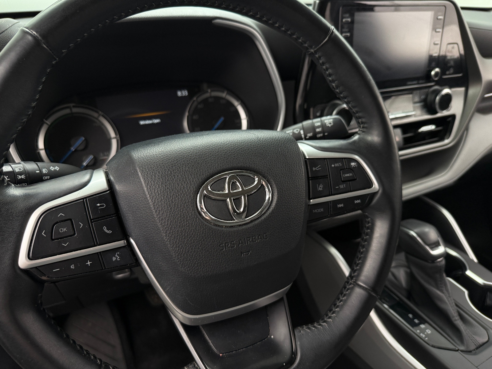 Thumbnail: 2022 Toyota Highlander - 5
