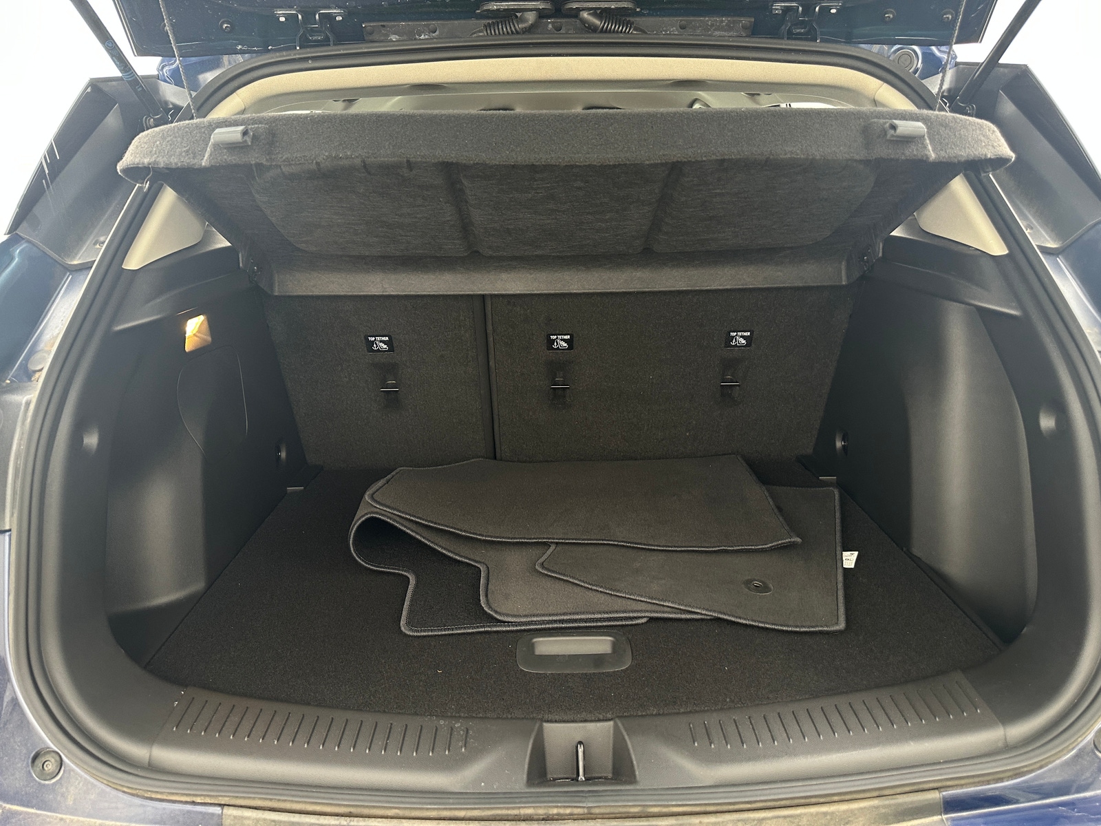 Thumbnail: 2023 Buick Encore GX - 6