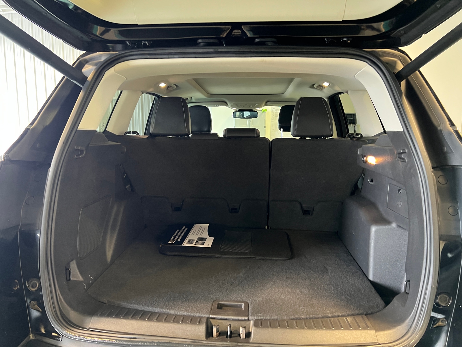 Thumbnail: 2019 Ford Escape - 6