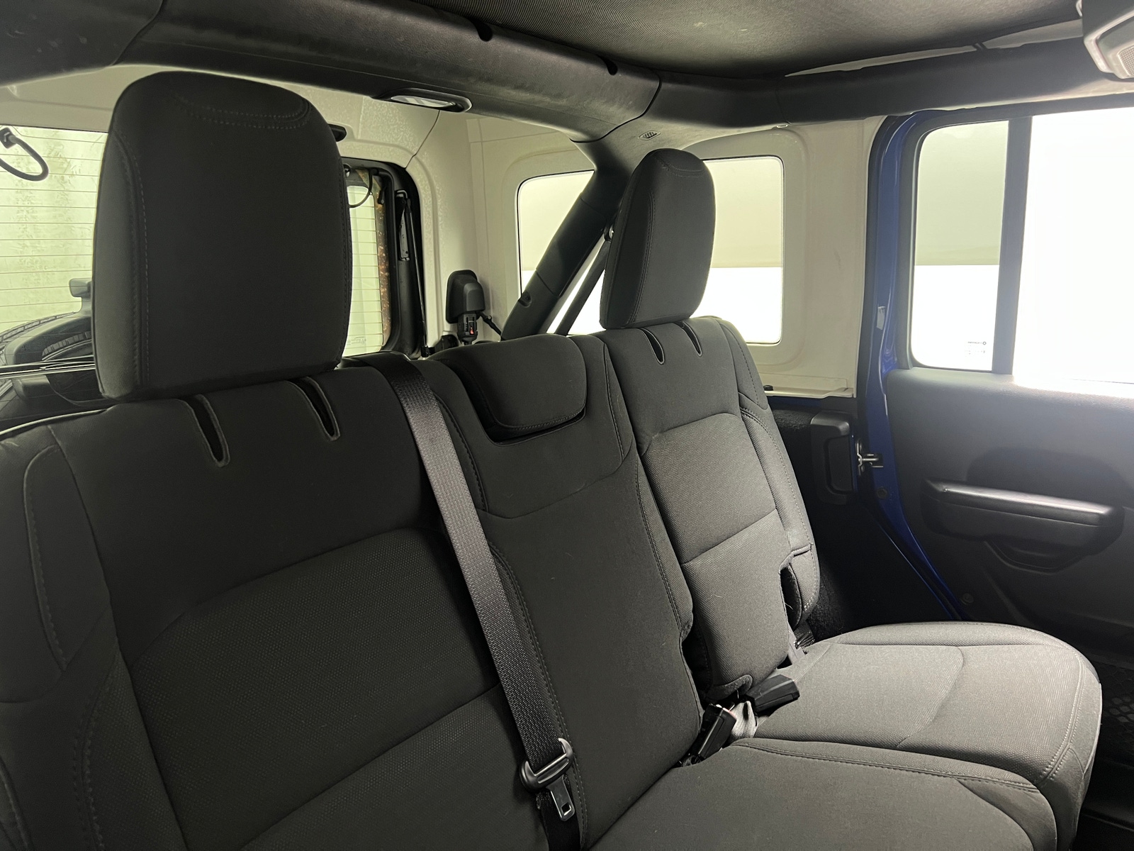 Thumbnail: 2020 Jeep Wrangler - 6
