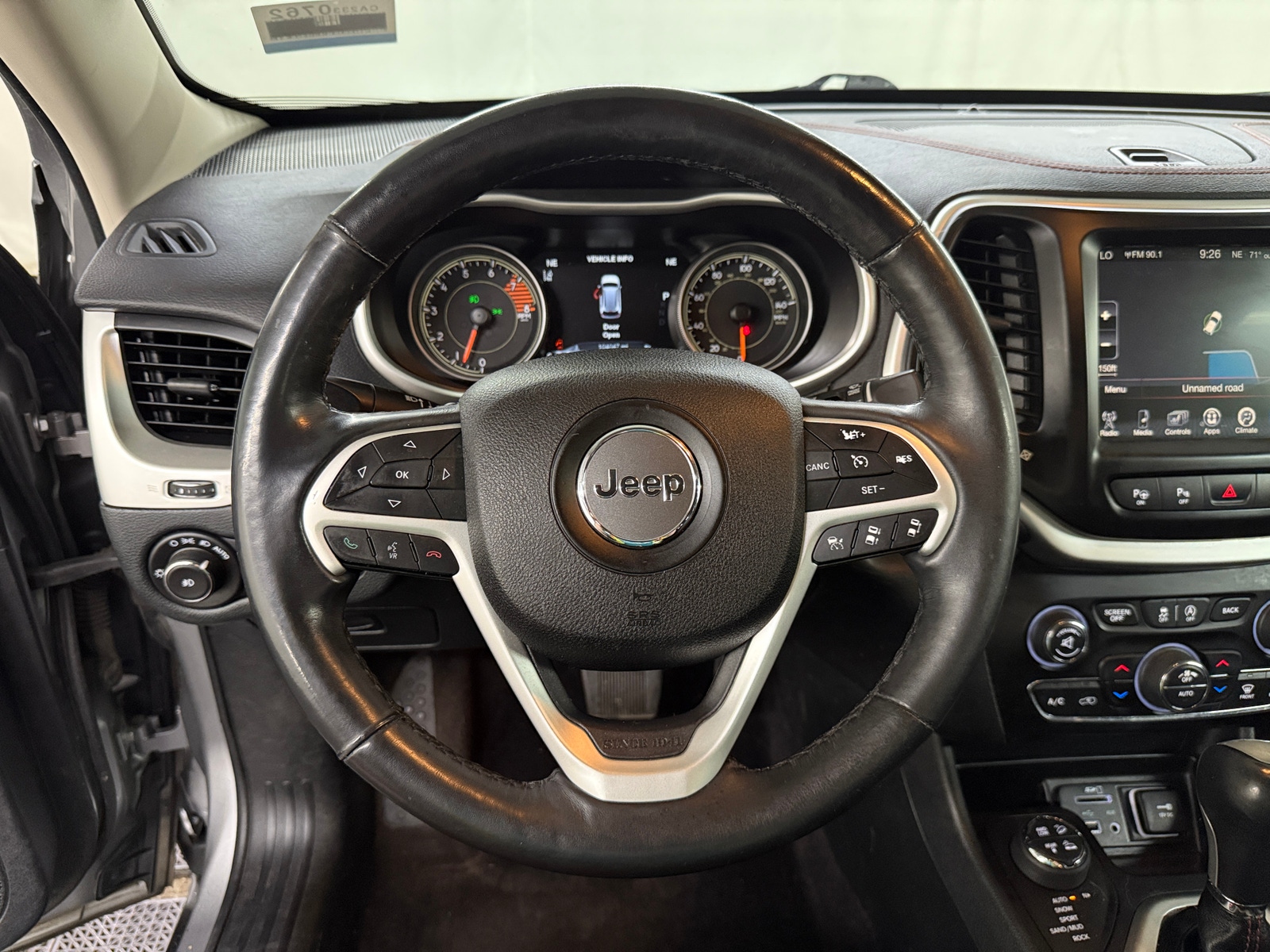 Thumbnail: 2016 Jeep Cherokee - 4