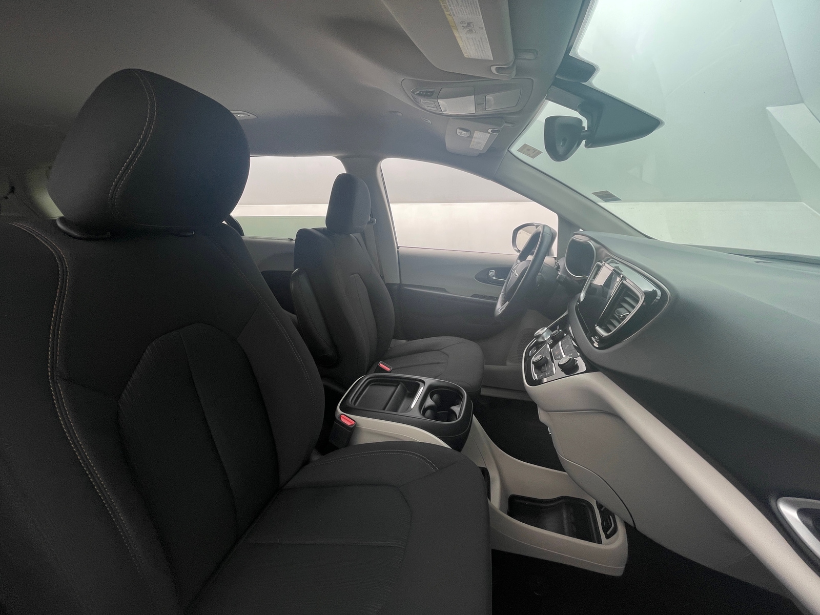 Thumbnail: 2019 Chrysler Pacifica - 2