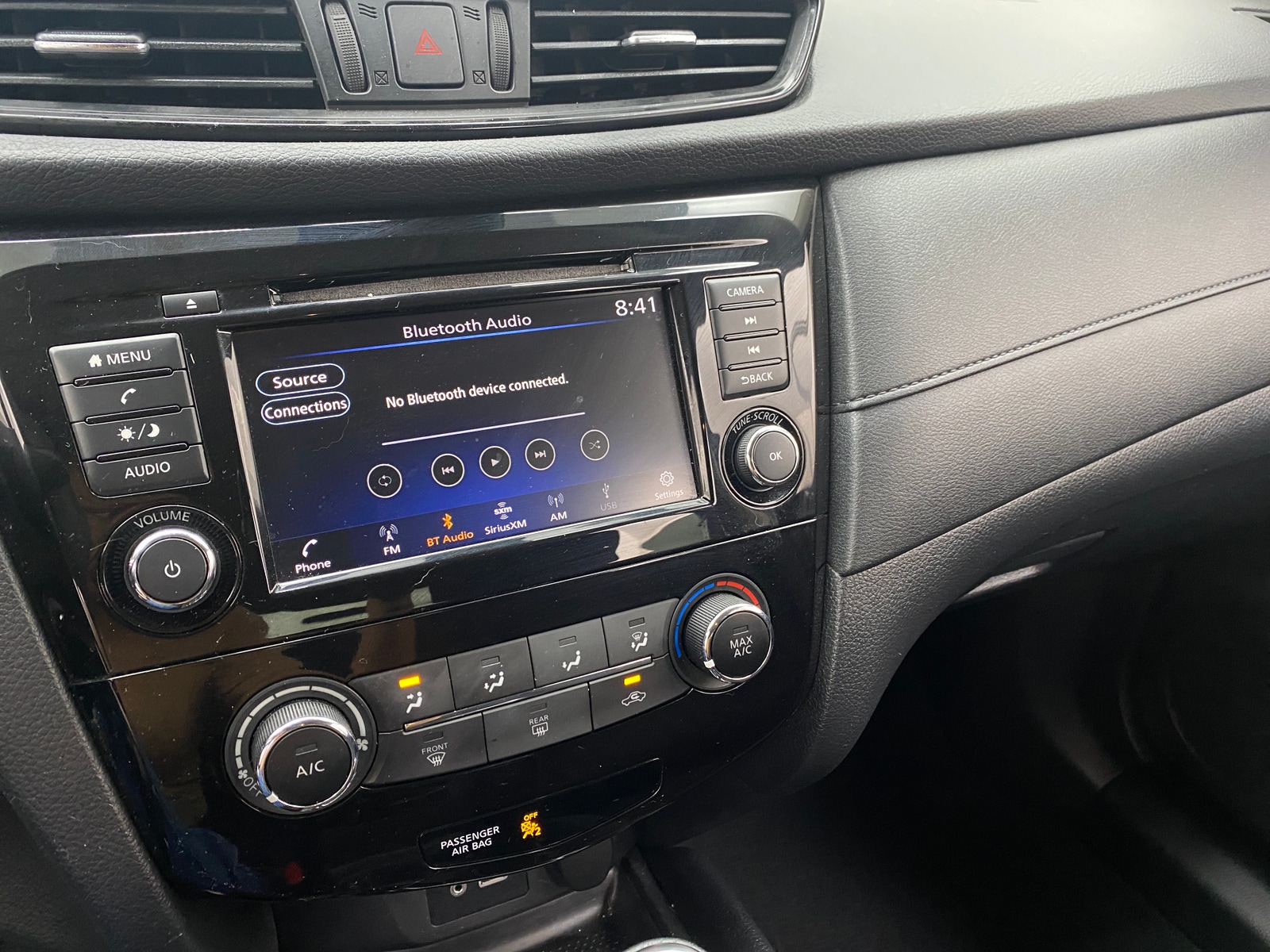 Thumbnail: 2019 Nissan Rogue - 4