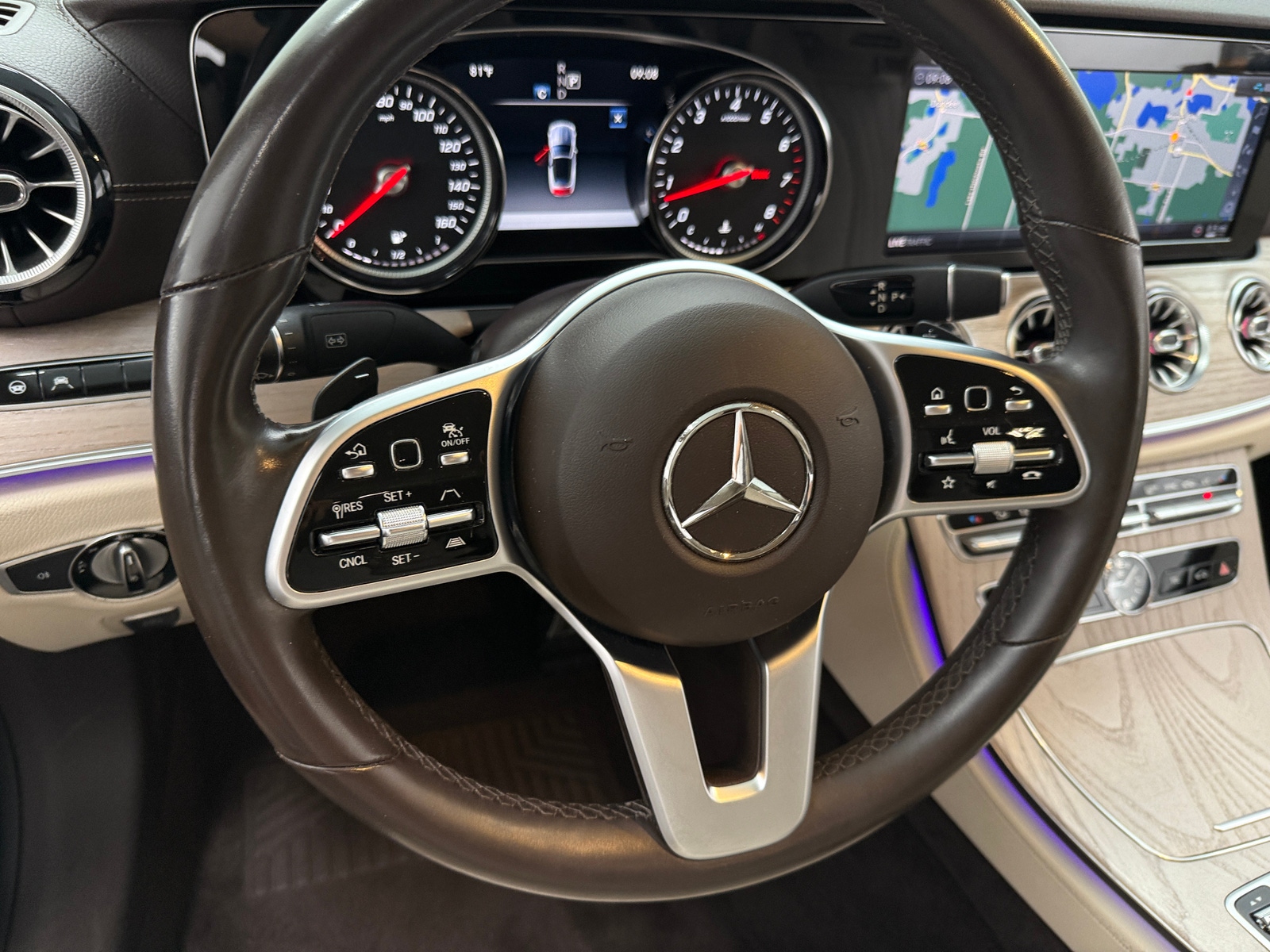 Thumbnail: 2019 Mercedes-Benz E-Class - 4