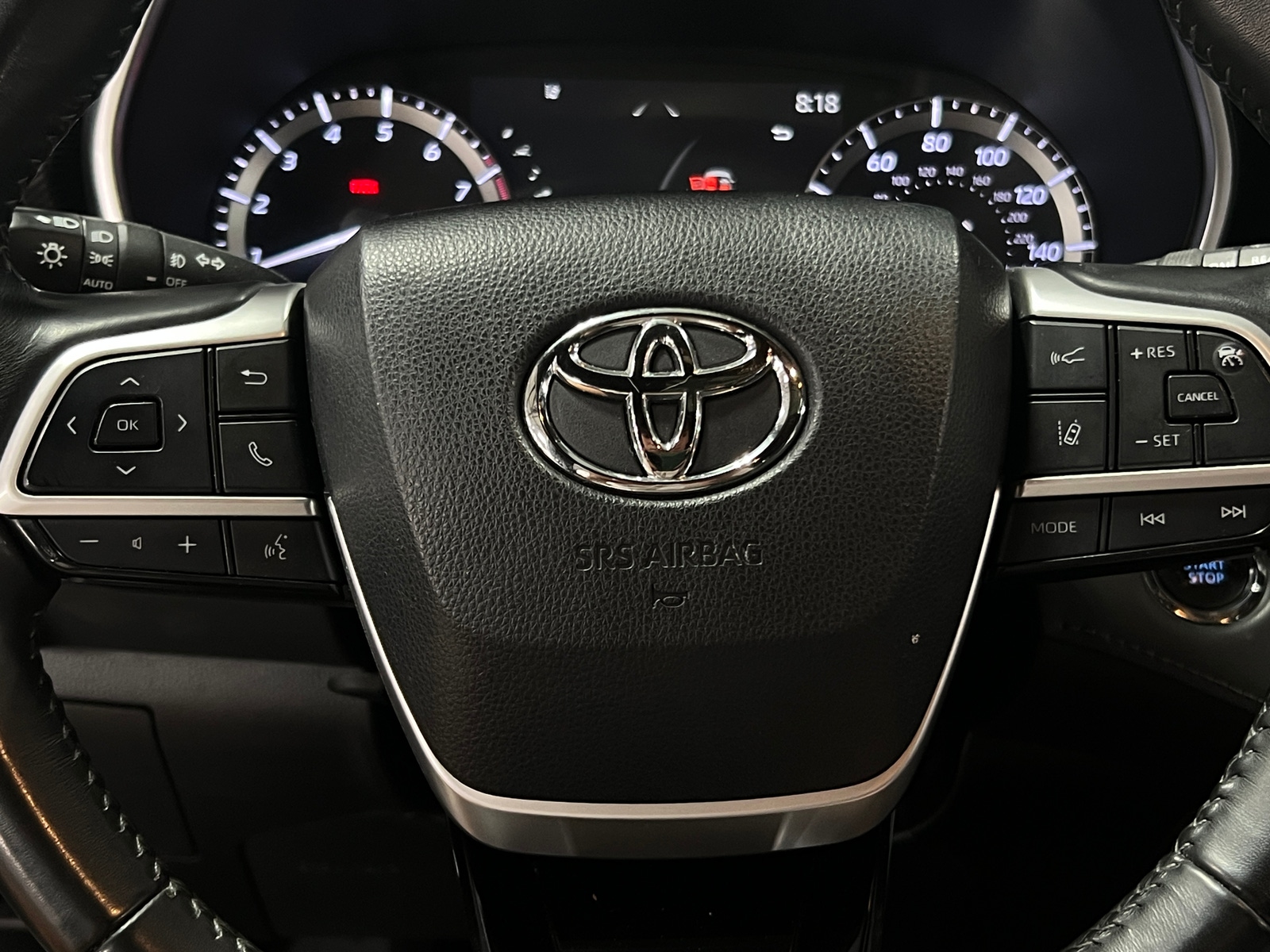 Thumbnail: 2022 Toyota Highlander - 4