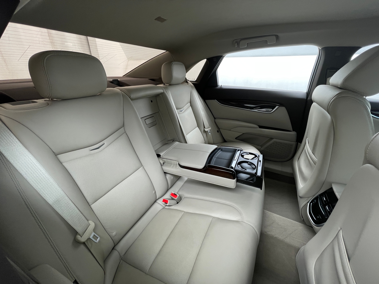 Thumbnail: 2017 Cadillac XTS - 5