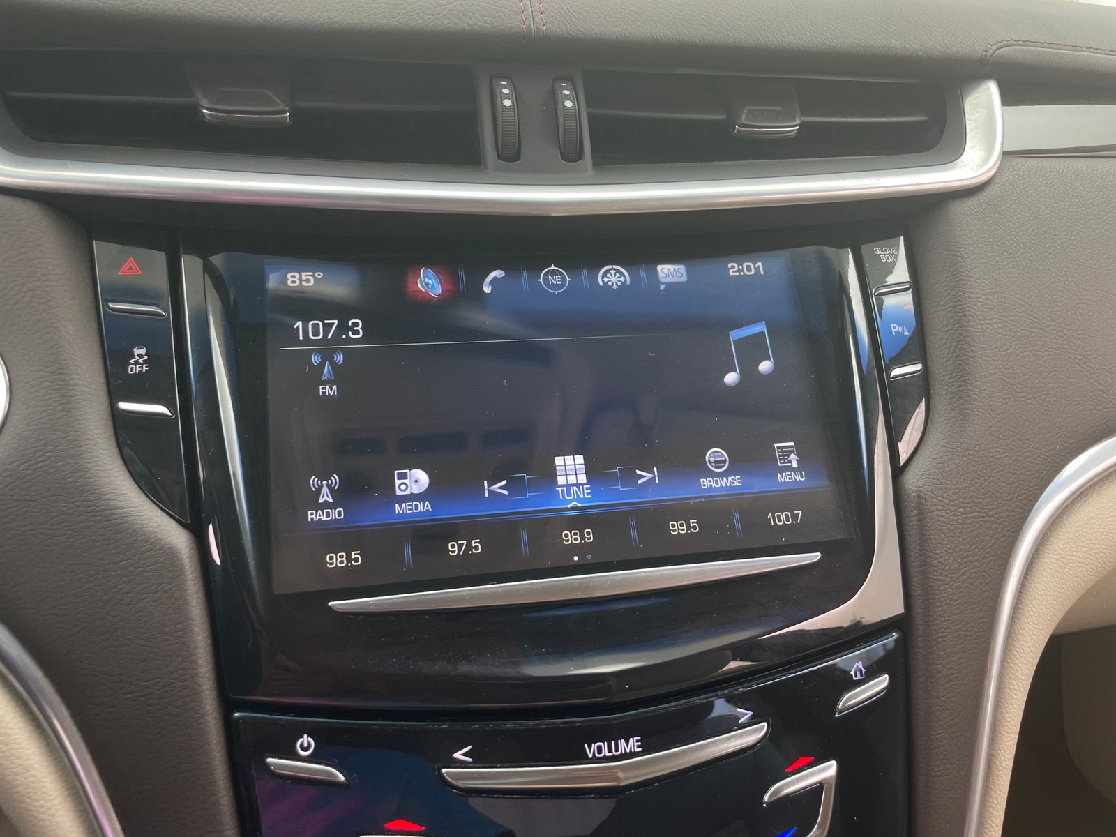 Thumbnail: 2017 Cadillac XTS - 3