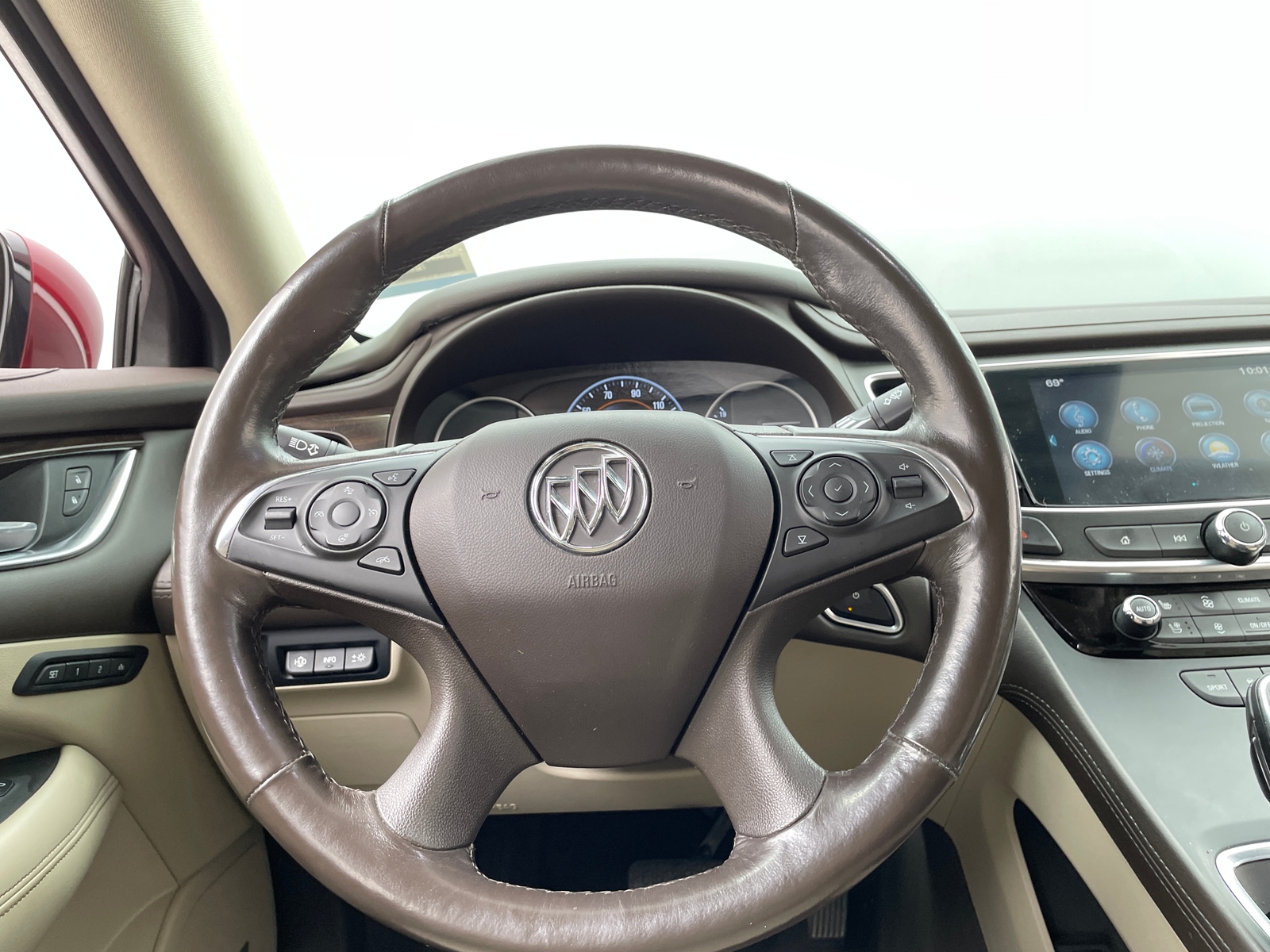 Thumbnail: 2017 Buick LaCrosse - 4
