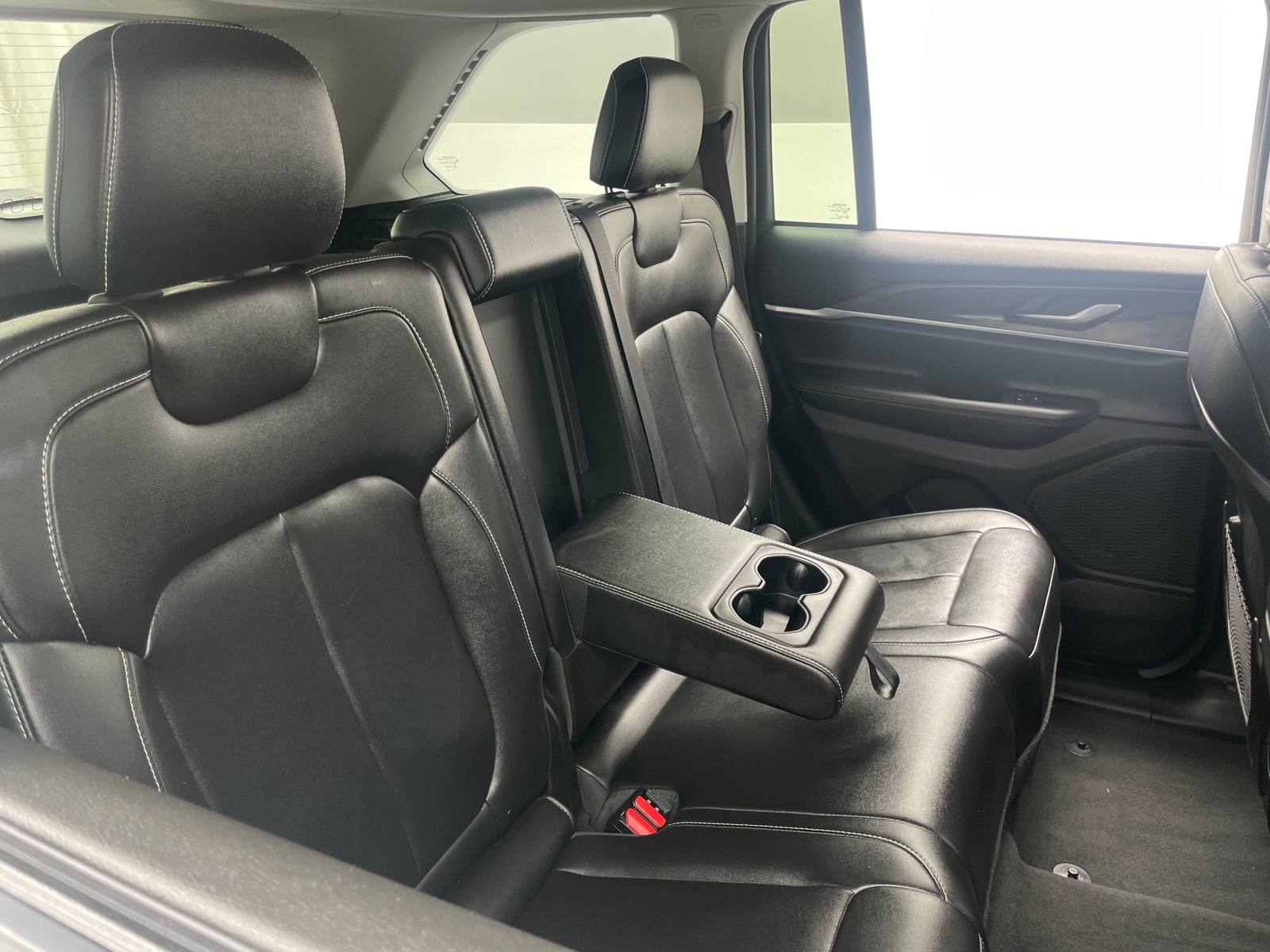 Thumbnail: 2023 Jeep Grand Cherokee - 5