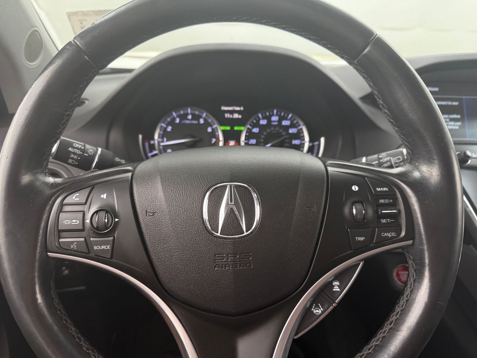 Thumbnail: 2018 Acura MDX - 4