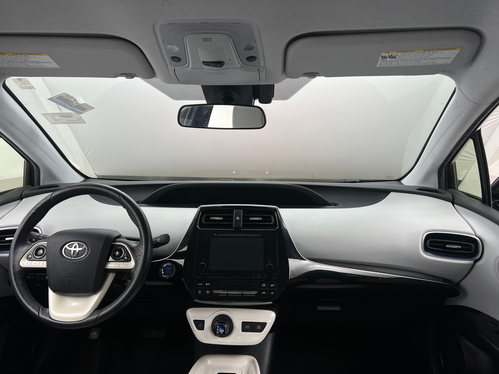 Thumbnail: 2016 Toyota Prius - 2